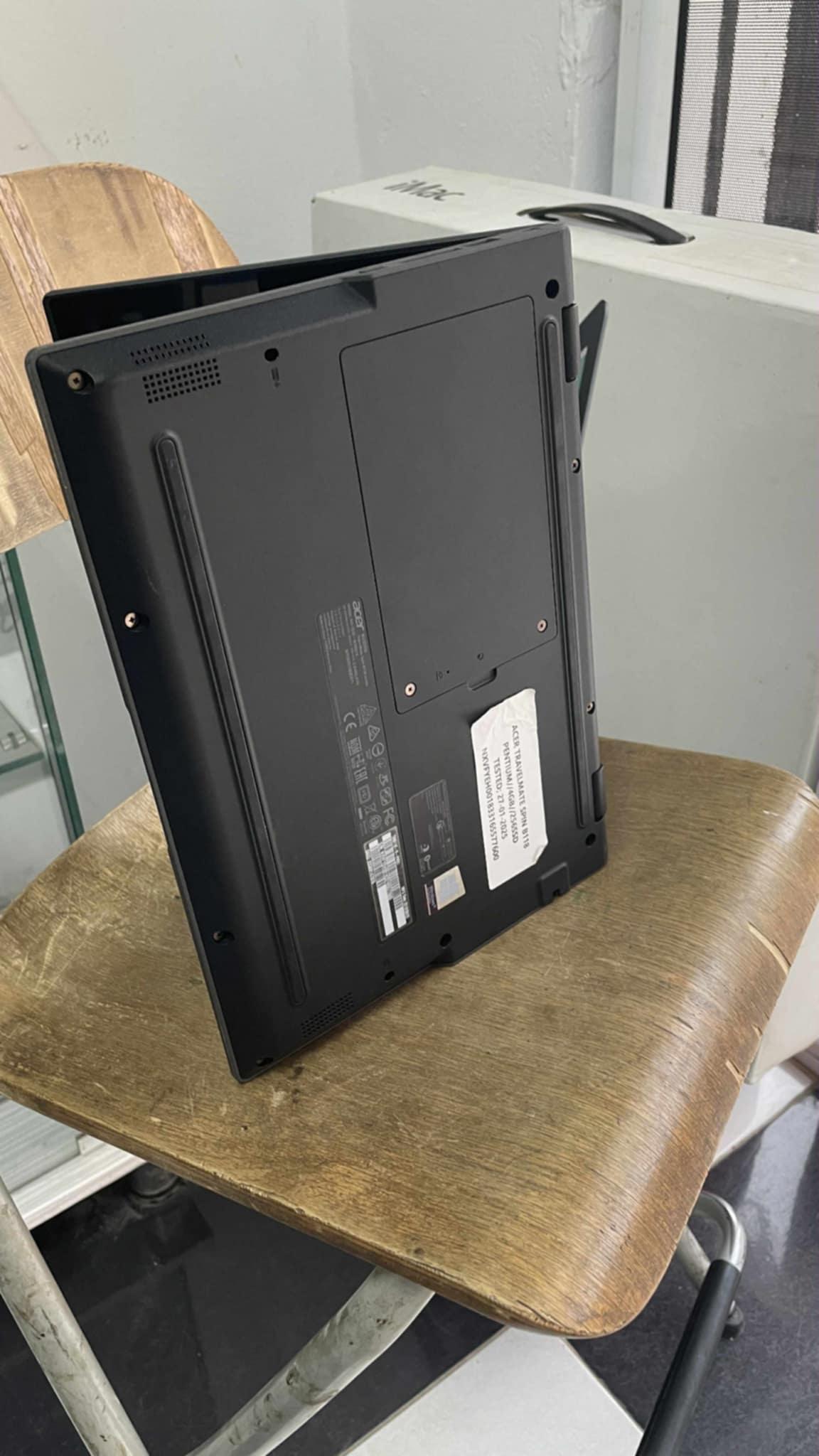 Acer Travel Mate Spin B1 B118